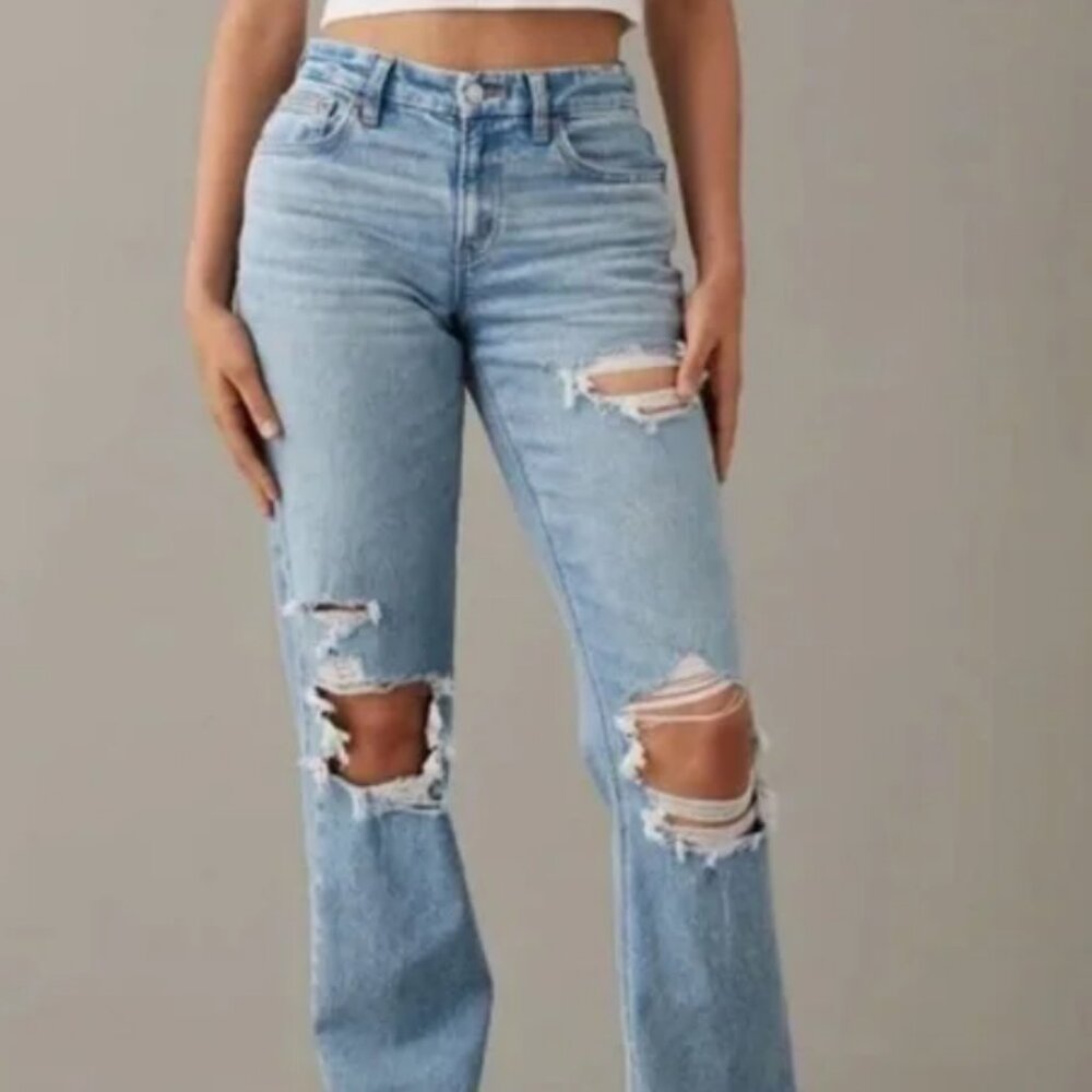 American Eagle - Curvy 90s Straight Distressed Jeans (sizes 6s & 14xs)